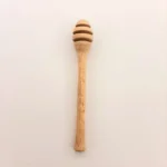 Ξύλινο κουτάλι μελιού