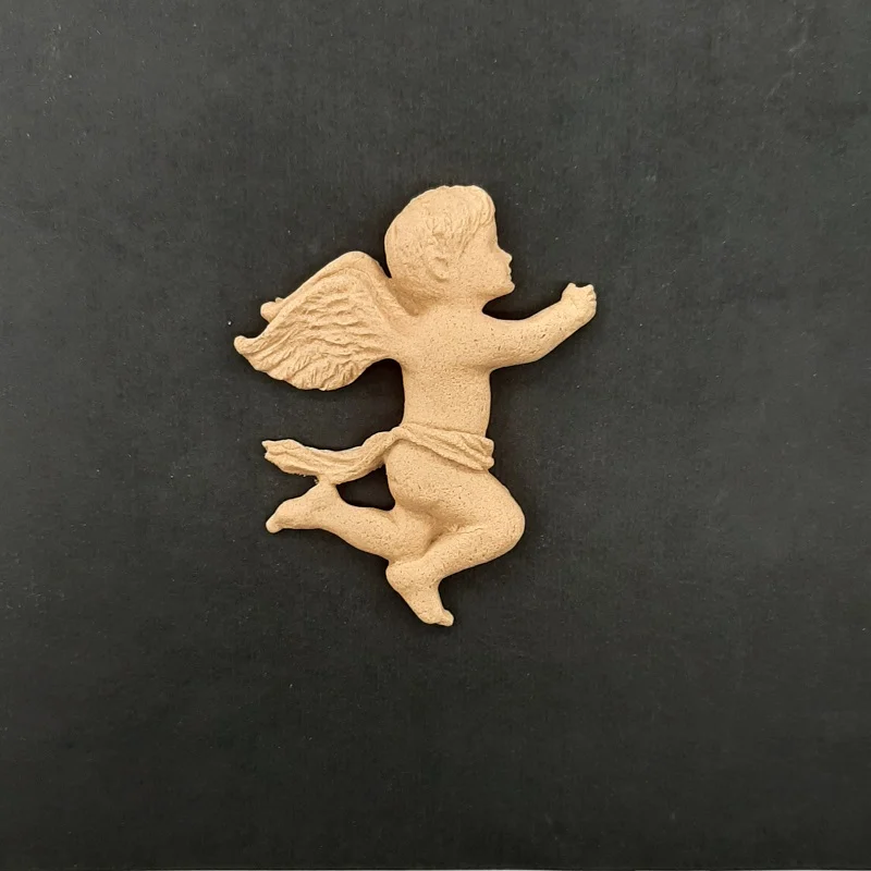 Ξυλόγλυπτος Διακοσμητικός Μικρός Άγγελος 5εκ. Χ 5εκ.