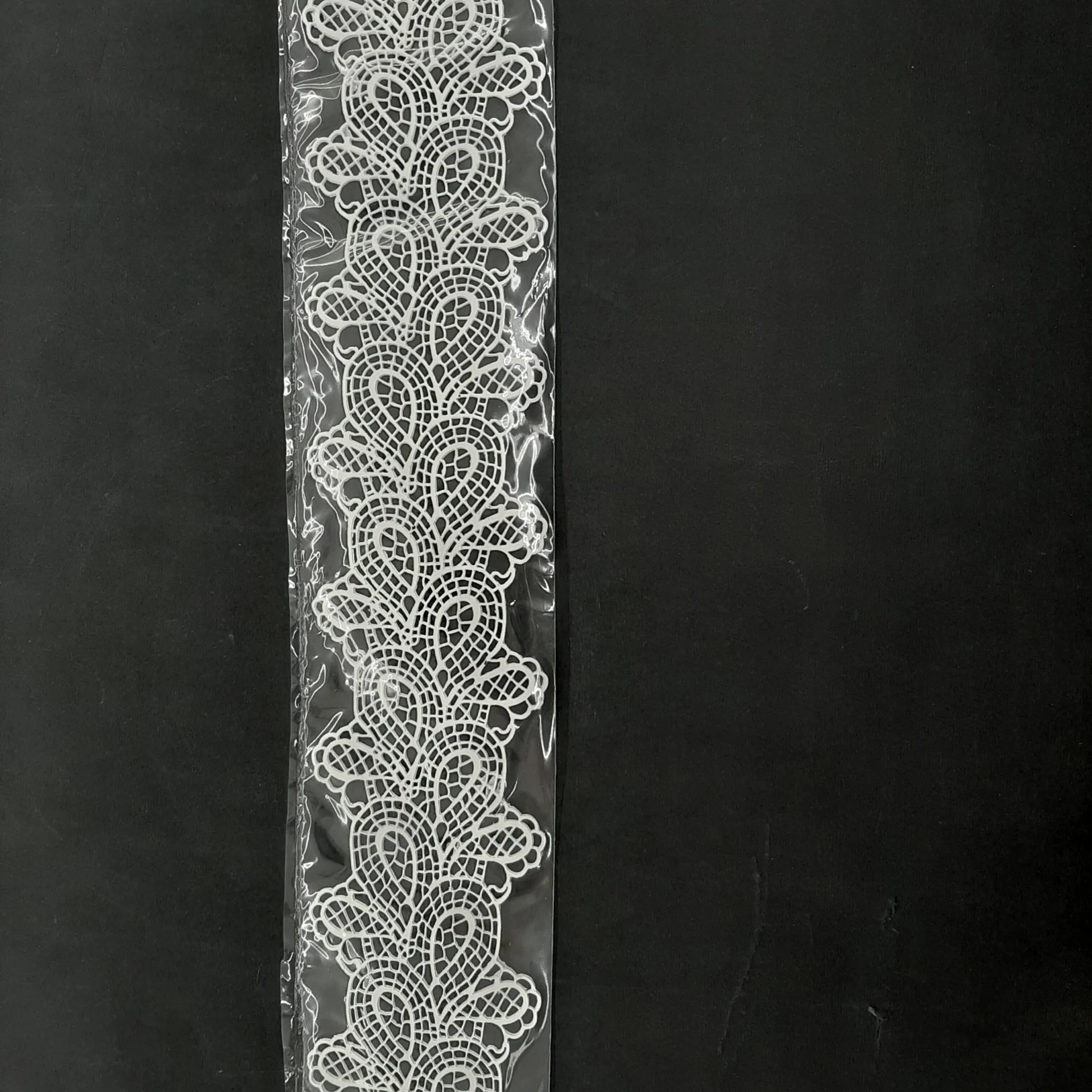 Ελαστικό διακοσμητικό 37cm X7cm