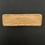 Ξυλόγλυπτο Διακοσμητικό Πλακάκι 16εκ. Χ 5εκ.