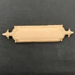 Ξυλόγλυπτο Διακοσμητικό Ταμπέλα 11,5εκ. Χ 2,6εκ.