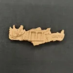 Ξυλόγλυπτη Κρήτη 8εκ. Χ 2εκ.