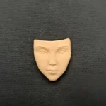 Ξυλόγλυπτο Διακοσμητικό Μάσκα 2,8εκ. Χ 3εκ.