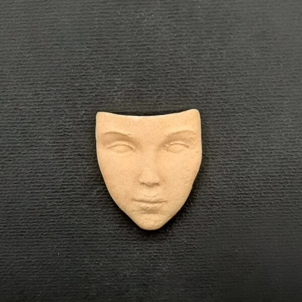 Ξυλόγλυπτο Διακοσμητικό Μάσκα 2,8εκ. Χ 3εκ.