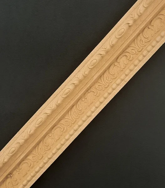 Ξυλόγλυπτο Προφίλ Κορνίζας Άκαμπτη 1μ. Χ 6εκ. X 1,5εκ.