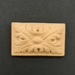 Ξυλόγλυπτο Διακοσμητικό Πλακάκι 5εκ. Χ 3εκ.