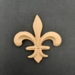 Ξυλόγλυπτο Διακοσμητικό Βασιλικό Κρίνο 10,5εκ. Χ 10,5εκ.