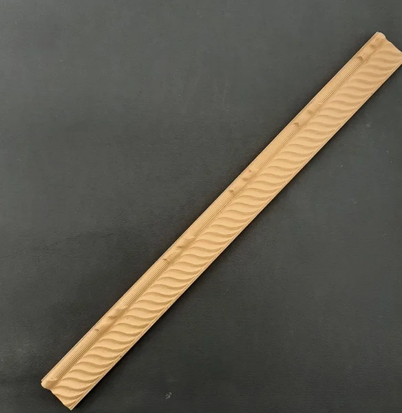 Ξυλόγλυπτο Προφίλ Κορνίζας  Εύκαμπτο 100εκ.Χ2,9εκ.Χ1,1εκ.