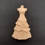 Ξυλόγλυπτο Διακοσμητικό Φόρεμα 8εκ.Χ14εκ.