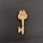 Ξυλόγλυπτο Διακοσμητικό Κλειδί 3,5εκ.Χ5,8εκ.