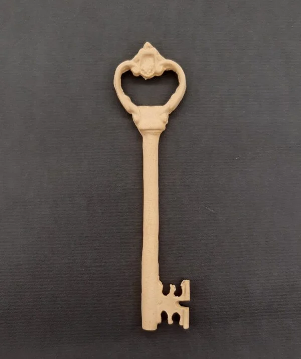 Ξυλόγλυπτο Διακοσμητικό Κλειδί 17εκ.Χ4εκ.