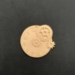 Ξυλόγλυπτο Διακοσμητικό Ρολόι  Γρανάζι Διάμετρος 5εκ.