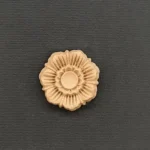 Ξυλόγλυπτο Διακοσμητικό Ροζέτα Λουλούδι 3,2εκ.