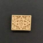 Ξυλόγλυπτο Διακοσμητικό  3,5εκ. Χ 2,8εκ.