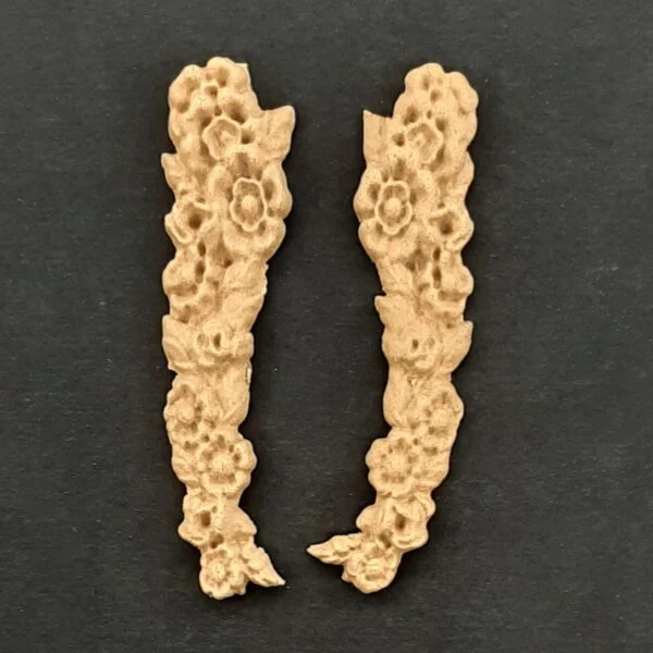 Ξυλόγλυπτο Διακοσμητικό Σετ 2 Τεμαχίων Λουλούδια 1,5εκΧ7εκ.