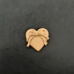 Ξυλόγλυπτο Διακοσμητικό Καρδιά  3εκ. Χ 3,5εκ.