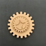 Ξυλόγλυπτο Διακοσμητικό Γρανάζι Διάμετρος  7εκ.