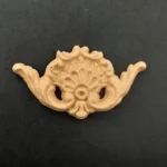 Ξυλόγλυπτο Διακοσμητικό Κέντρου 6εκ. Χ 3εκ.