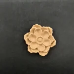 Ξυλόγλυπτο Διακοσμητικό Λουλούδι Ροζέτα Διάμετρος 5,3εκ.