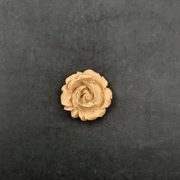 Ξυλόγλυπτο Διακοσμητικό Λουλούδι Τριαντάφυλλο 1εκ. Χ 1εκ.