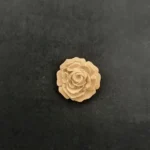 Ξυλόγλυπτο Διακοσμητικό Λουλούδι Τριαντάφυλλο  2εκ. Χ 2εκ.