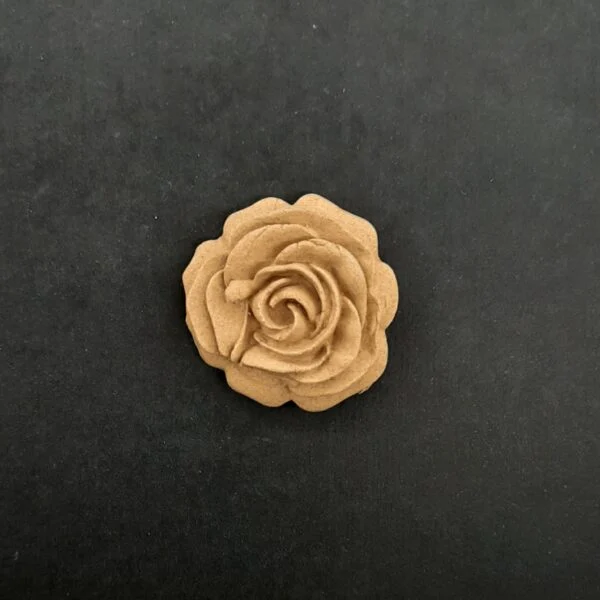 Ξυλόγλυπτο Διακοσμητικό Λουλούδι 2εκ. Χ 2εκ.