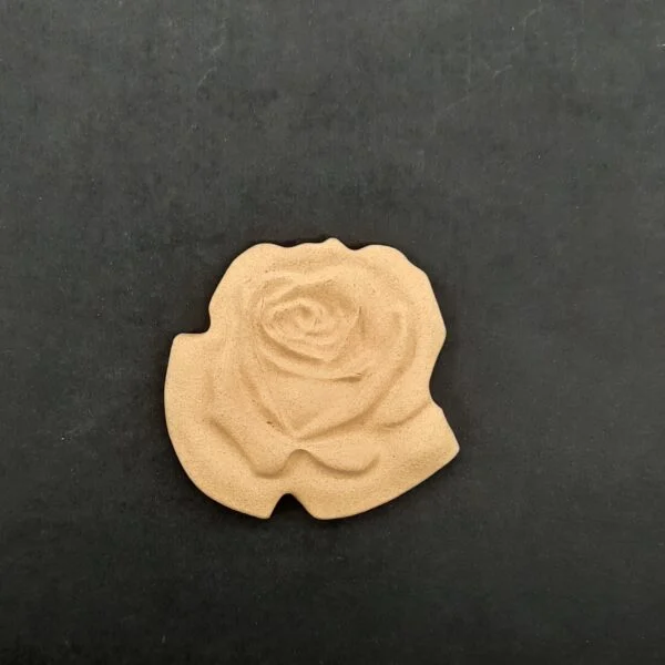 Ξυλόγλυπτο Διακοσμητικό Λουλούδι 5εκ. Χ 5εκ.