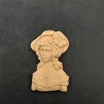 Ξυλόγλυπτο Διακοσμητικό Κορίτσι 5εκ. Χ 3εκ.