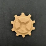 Ξυλόγλυπτο Διακοσμητικό Γρανάζι 3,5εκ.  Χ 3,5εκ.