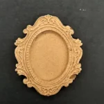 Ξυλόγλυπτο Διακοσμητικό Κορνίζα Οβάλ 4,9εκ. Χ 4,4εκ.