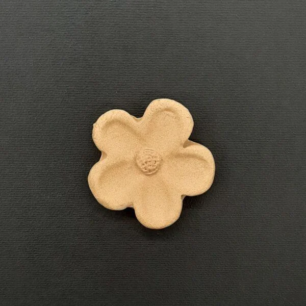 Ξυλόγλυπτο Διακοσμητικό Λουλούδι 5εκ. Χ 5εκ.