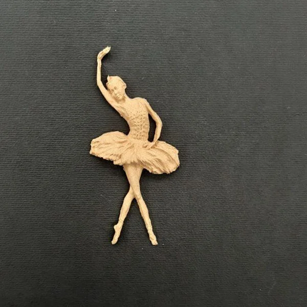 Ξυλόγλυπτο Διακοσμητικό Μπαλαρίνα  4εκ.Χ9εκ.