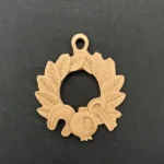 Ξυλόγλυπτο Διακοσμητικό Στεφάνι 8εκ. Χ 7εκ.