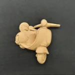 Ξυλόγλυπτο Διακοσμητικό Βέσπα 7εκ. Χ 6εκ.