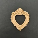 Ξυλόγλυπτο Διακοσμητικό Κορνίζα Καρδιά 6εκ. Χ 7εκ.