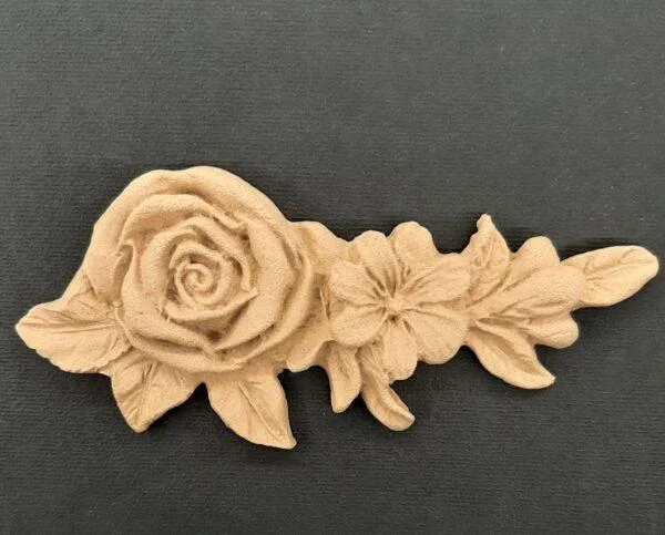 Ξυλόγλυπτο Διακοσμητικό Λουλούδι   12,5εκ.Χ5,8κ.