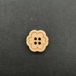 Ξυλόγλυπτο Διακοσμητικό Κουμπί 2εκ. Χ 2εκ.