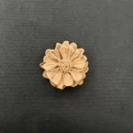 Ξυλόγλυπτο Διακοσμητικό Λουλούδι 3εκ. Χ 5εκ.