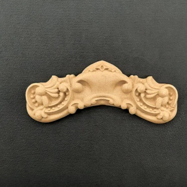 Ξυλόγλυπτο Διακοσμητικό  9εκ. Χ 2,5εκ.