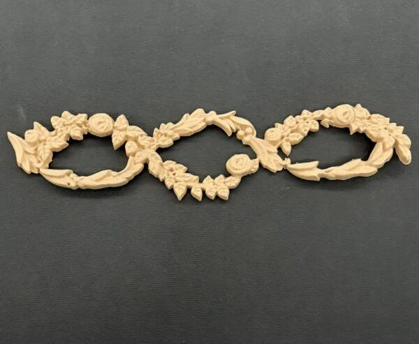 Ξυλόγλυπτο Διακοσμητικό Γιρλάντα 3,5εκ.Χ18εκ.