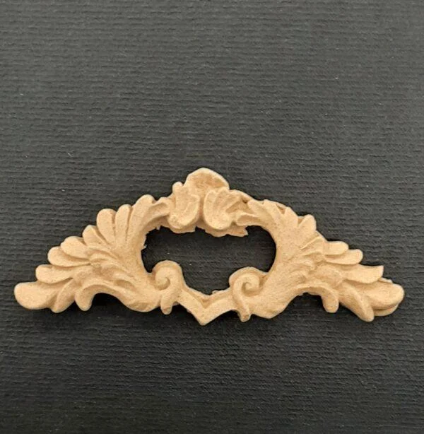 Ξυλόγλυπτο Διακοσμητικό  Κέντρου 6εκ. Χ 2εκ.