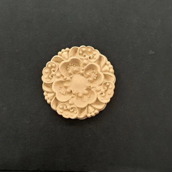 Ξυλόγλυπτο Διακοσμητικό  Λουλούδι  5εκ. Χ 5εκ.