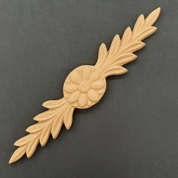 Ξυλόγλυπτο Διακοσμητικό Κέντρου 21εκ. Χ 4εκ.