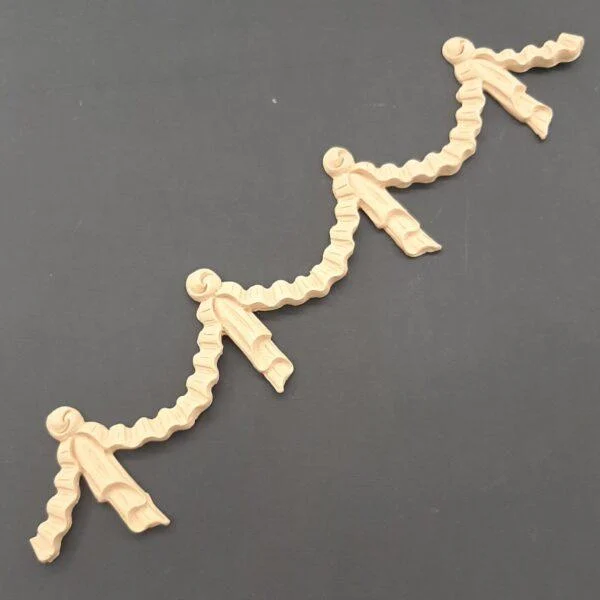 Ξυλόγλυπτο Διακοσμητικό  Κουρτίνα" 38εκ. Χ 8εκ.