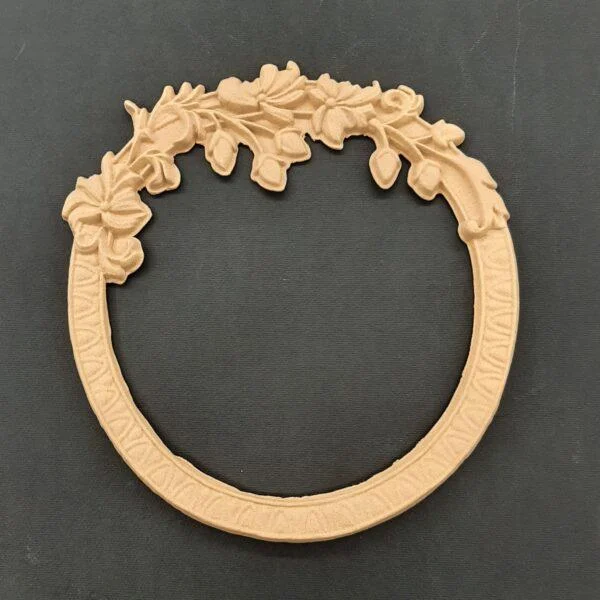 Ξυλόγλυπτο Διακοσμητικό Στεφάνι Διάμετρος 18εκ.
