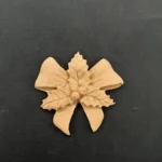 Ξυλόγλυπτο Διακοσμητικό Χριστουγεννιάτικο Στολίδι  4εκ. Χ 5εκ.