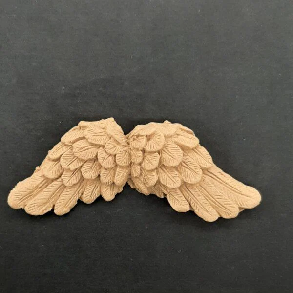 Ξυλόγλυπτο Διακοσμητικό Φτερά 7εκ. Χ 2εκ.