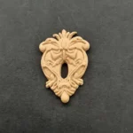 Ξυλόγλυπτο Διακοσμητικό Κλειδαριά 3εκ. Χ 4,5εκ.