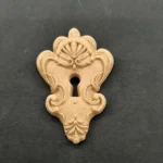 Ξυλόγλυπτο Διακοσμητικό Κλειδαριά 3εκ. Χ 4,5εκ.