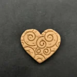 Ξυλόγλυπτο Διακοσμητικό Καρδιά 3εκ. Χ 3εκ.